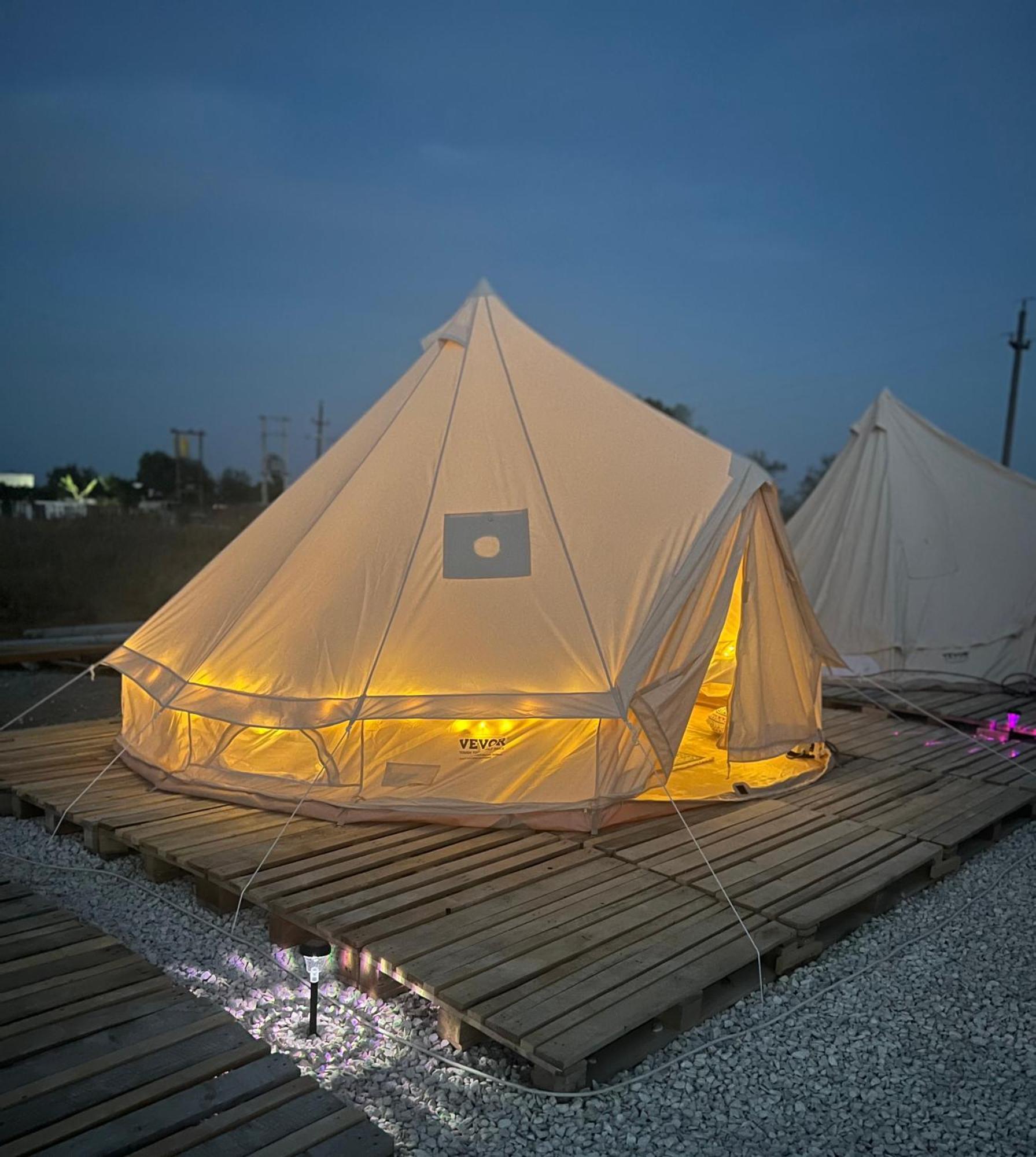 Meme Glamping Hotel Corbu  Buitenkant foto