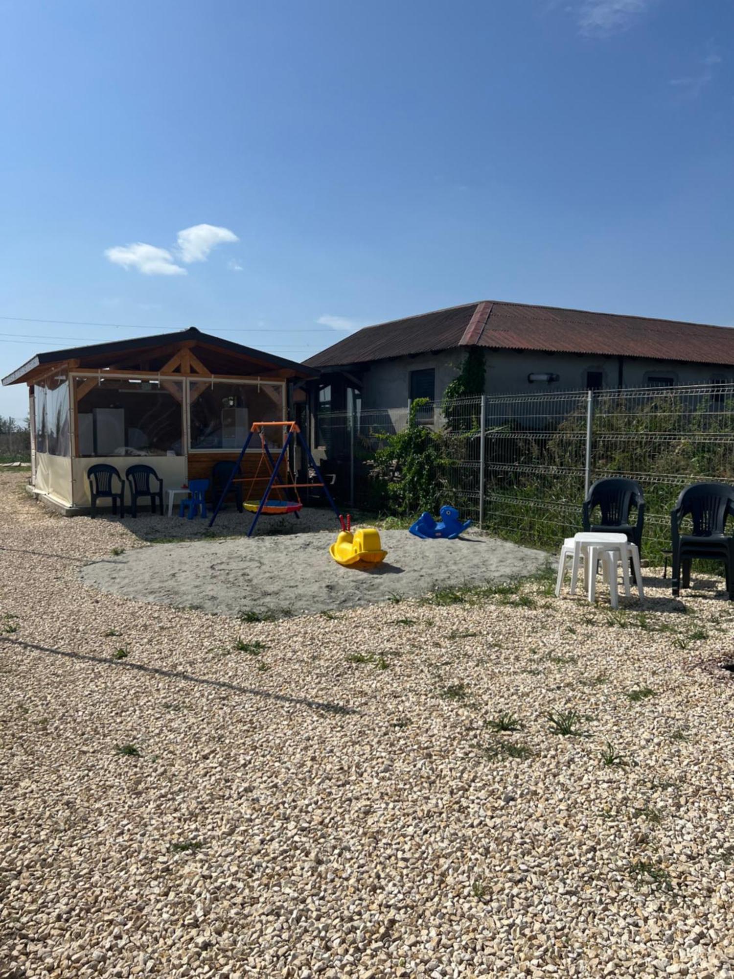 Meme Glamping Hotel Corbu  Buitenkant foto